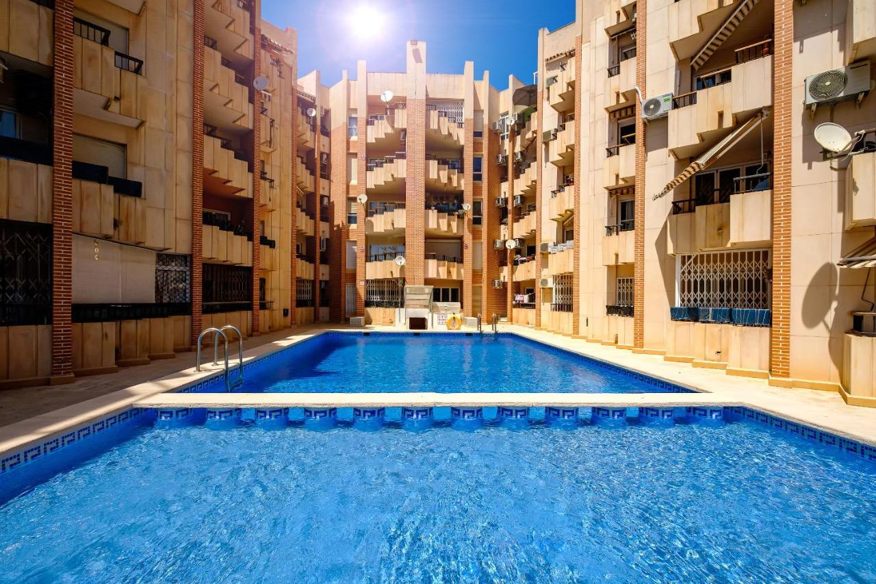 Holiday Studio Jardin Playa 托雷维耶哈 外观 照片